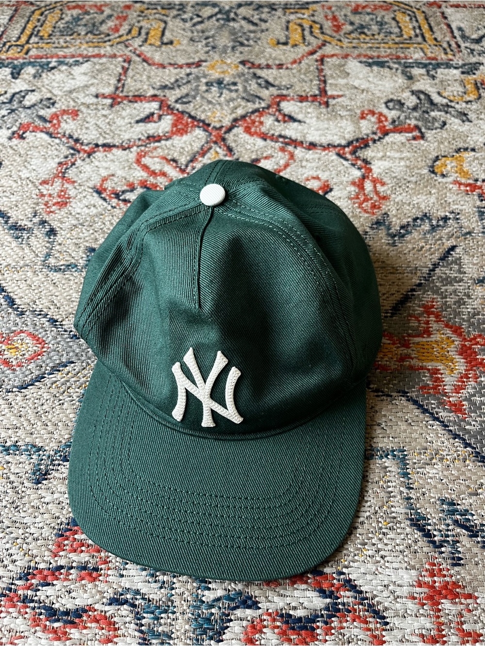 47 Green New York Yankees Cap with White Logo Chain Stitch Style